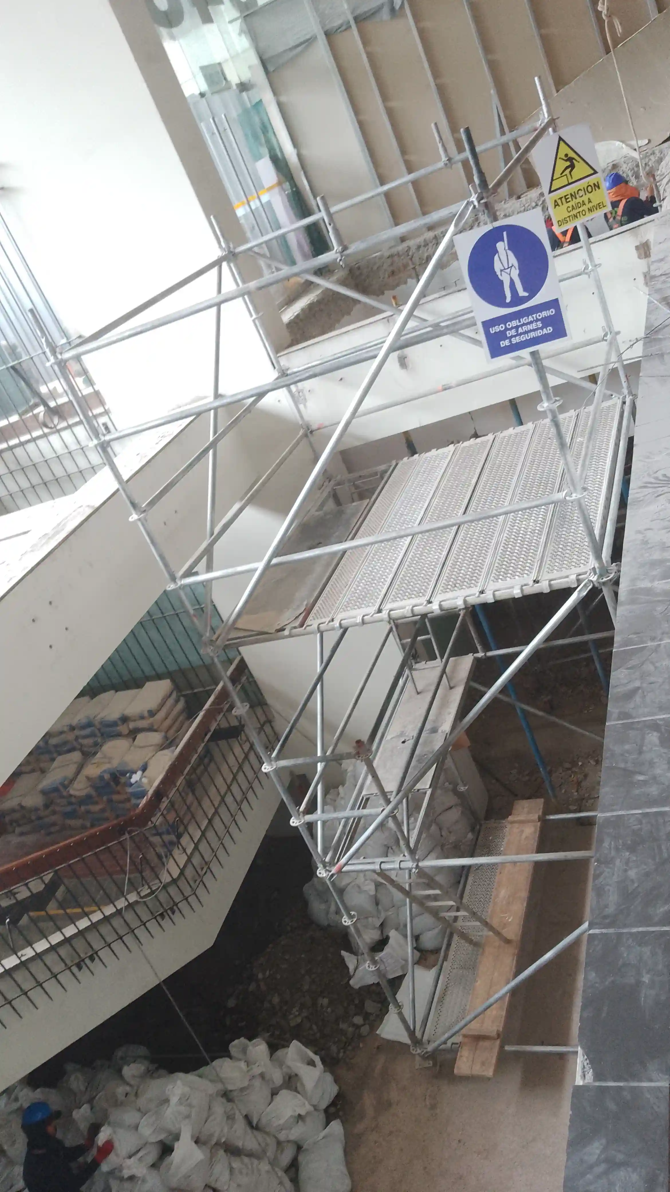 Estructuras Metálicas CC Camino Real — imagen 12