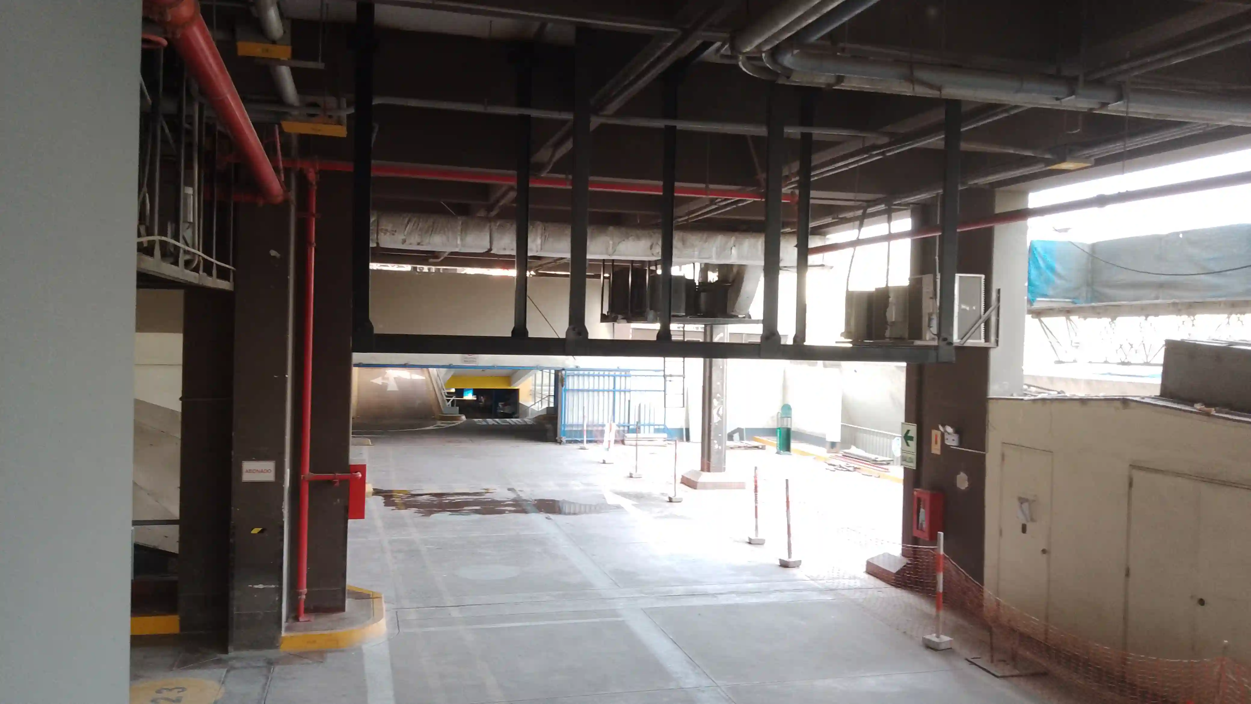 Plataformas A/C en CC Camino Real — imagen 10